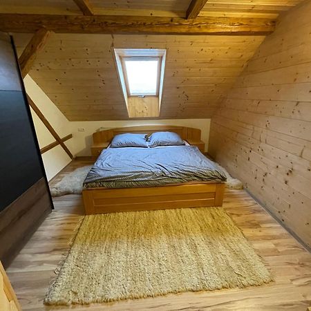 Apartmany Pod Kloboukem Jáchymov Exteriör bild