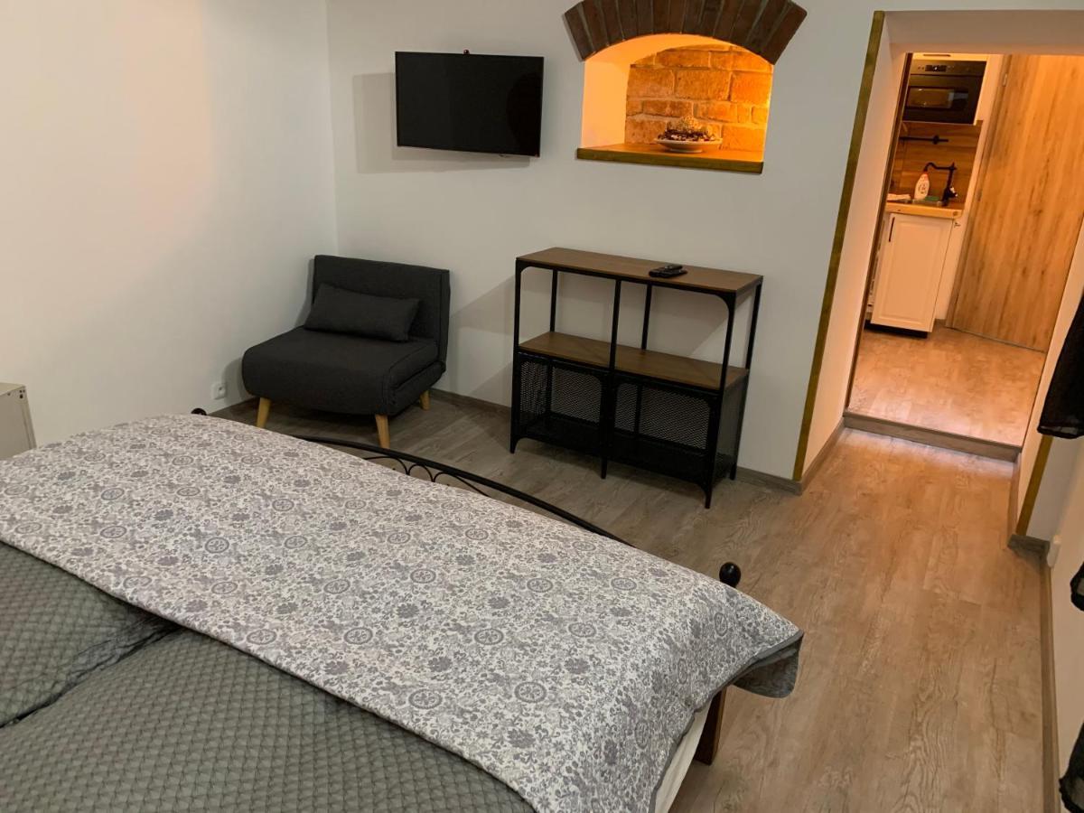 Apartmany Pod Kloboukem Jáchymov Exteriör bild