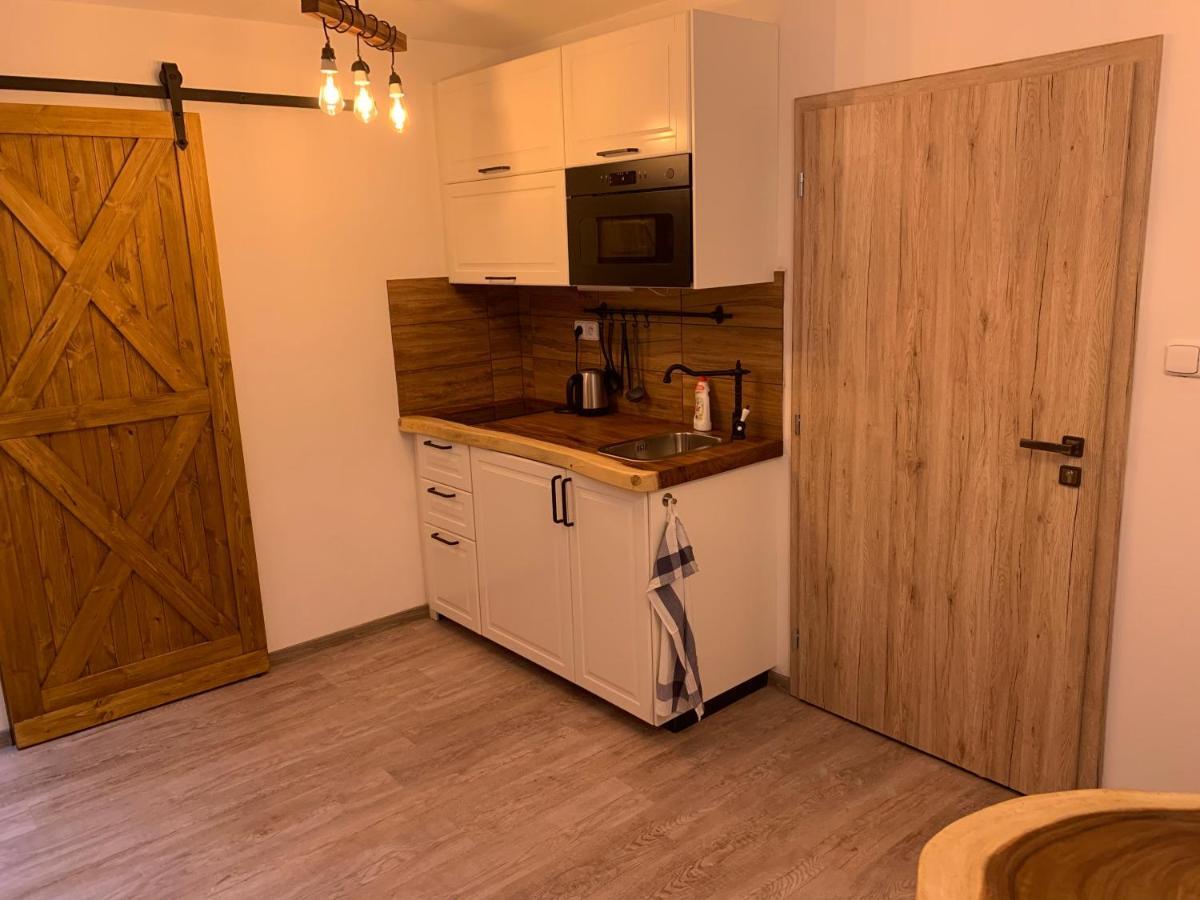 Apartmany Pod Kloboukem Jáchymov Exteriör bild